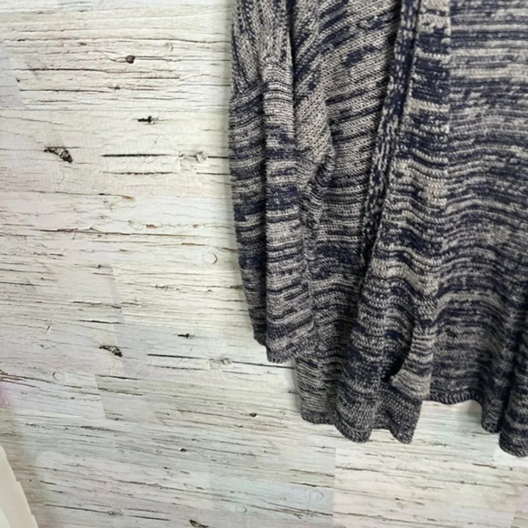 Eileen Fisher Organic Linen gray sweater Cardigan Grey Size small - Picture 2 of 11